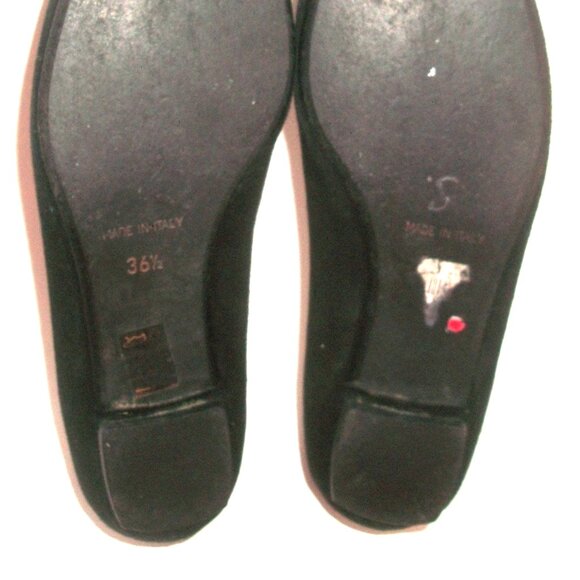 Pancaldi for Diane B Pointy Black Suede Flats with Gold Metal Detail 6.5M - Picture 10 of 10